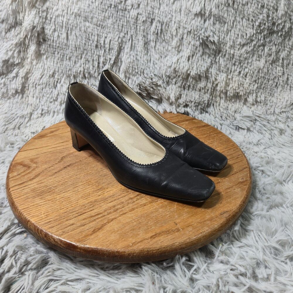 Salvatore Ferragamo Womens Black Leather Block Heel Pump Slip On Size 6.5 Luxury